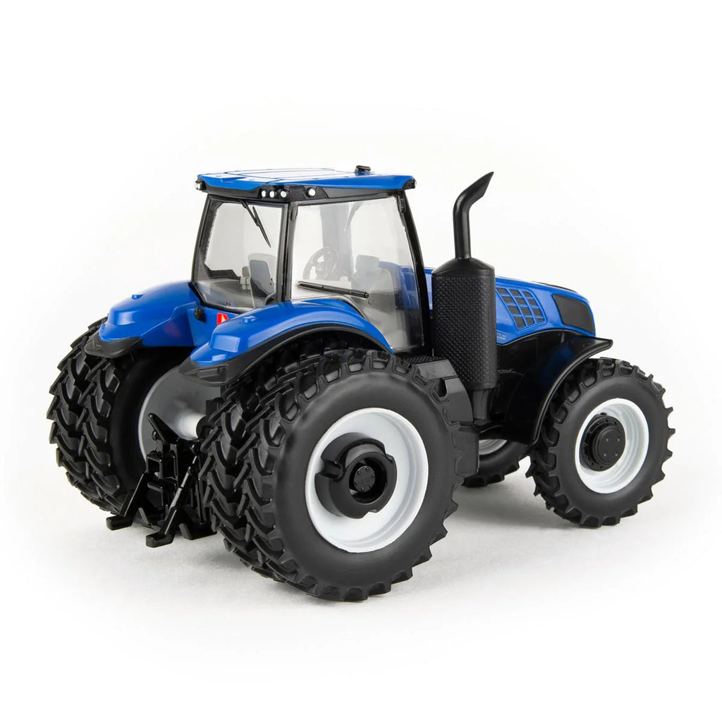 #ERTL13976 1/32 New Holland T8.380 MFWD with Row Crop Dual Rear Tires